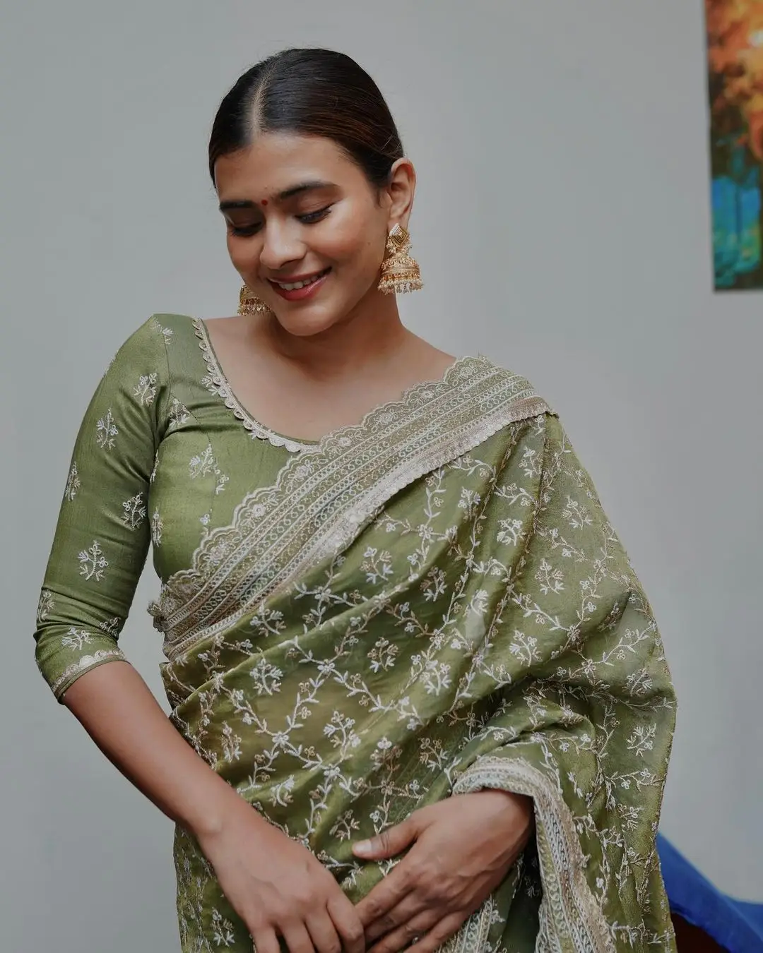 HEBAH PATEL IN GREEN SAREE BLOUSE 6